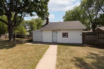 855 Stout Street NE, Menomonie, WI 54751 - Photo 39