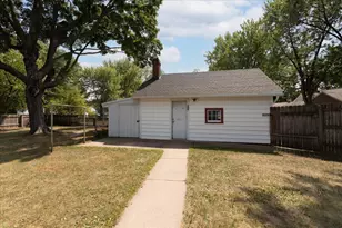 855 Stout Street NE, Menomonie, WI 54751 - Photo 39