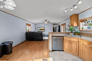 12325 Johnson Memorial Dr, Shakopee, MN 55379 - Photo 19