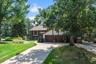 2415 Lisbon Ave N, Lake Elmo, MN 55042 - Photo 63