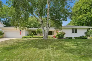 9632 Oxborough Rd, Bloomington, MN 55437 - Photo 1