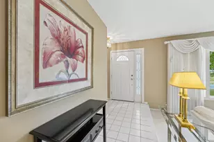 9632 Oxborough Rd, Bloomington, MN 55437 - Photo 5