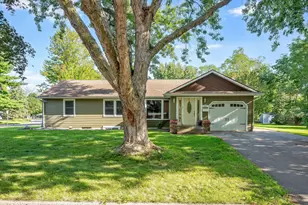216 Haynes St, Mankato, MN 56001 - Photo 3