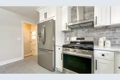 4370 Mackey Avenue S, Saint Louis Park, MN 55424 - Photo 23