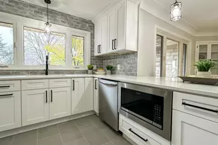4370 Mackey Ave S, Saint Louis Park, MN 55424 - Photo 21