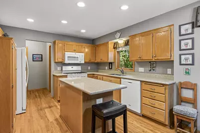 13516 Knox Drive, Burnsville, MN 55337 - Photo 5
