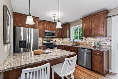 4251 Elizabeth Lane, Vadnais Heights, MN 55127 - Photo 11