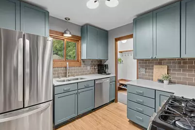 2722 Garfield Street NE, Minneapolis, MN 55418 - Photo 23