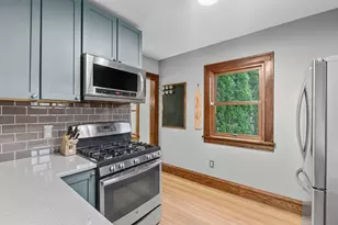 2722 Garfield Street NE, Minneapolis, MN 55418 - Photo 25