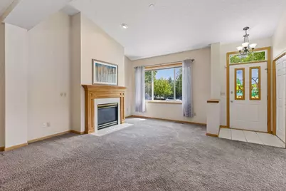 17607 38th Avenue N, Plymouth, MN 55446 - Photo 3