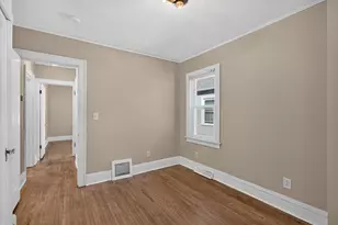4242 Thomas Ave N, Minneapolis, MN 55412 - Photo 19