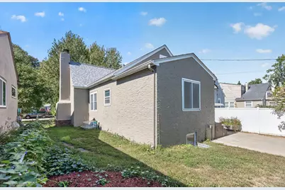 4242 Thomas Avenue N, Minneapolis, MN 55412 - Photo 45