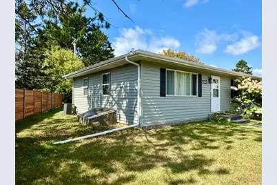 915 NE 7th Avenue, Grand Rapids, MN 55744 - Photo 5