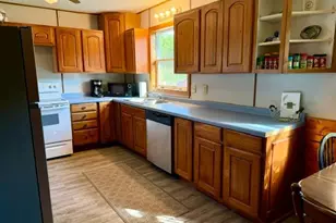 915 NE 7th Ave, Grand Rapids, MN 55744 - Photo 9