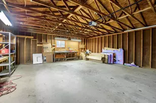 5326 Knox Ave N, Brooklyn Center, MN 55430 - Photo 9