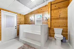 317 N Austin Ave, Litchfield, MN 55355 - Photo 13