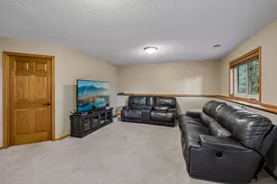 1016 Lilac Ct, Shakopee, MN 55379 - Photo 29