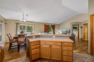 1016 Lilac Ct, Shakopee, MN 55379 - Photo 15