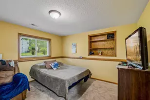1016 Lilac Ct, Shakopee, MN 55379 - Photo 33