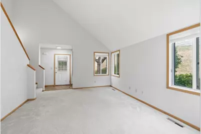 6155 Courtly Alcove #D, Woodbury, MN 55125 - Photo 11