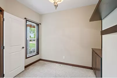 1545 Maple Place, Mound, MN 55364 - Photo 7