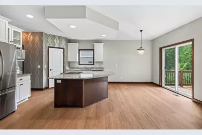 1545 Maple Place, Mound, MN 55364 - Photo 15