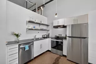500 Robert St N, Saint Paul, MN 55101 - Photo 5