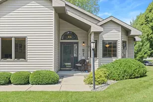 2210 Brookwood Ct, Fergus Falls, MN 56537 - Photo 3
