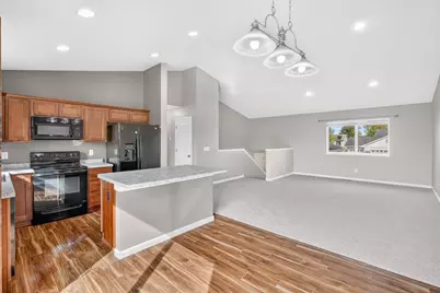 930 Meadows Boulevard, Norwood Young America, MN 55397 - Photo 7