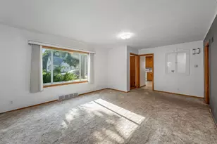 506 9th St N, Mountain Lake, MN 56159 - Photo 3