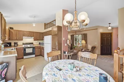 4272 Sun Cliff Road, Eagan, MN 55122 - Photo 5