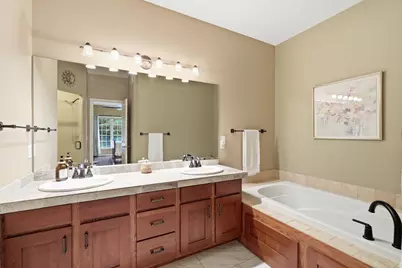 8442 Burlwood Drive, Chanhassen, MN 55317 - Photo 13