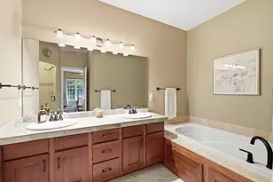 8442 Burlwood Dr, Chanhassen, MN 55317 - Photo 13