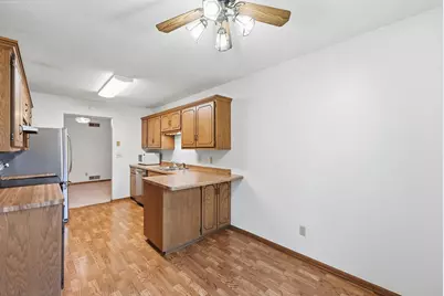 2070 Stockinger Drive, Saint Cloud, MN 56303 - Photo 7
