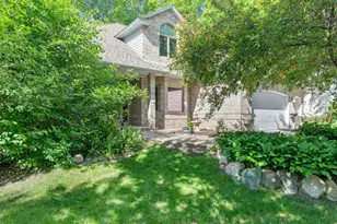 15920 37th Ave N, Plymouth, MN 55446 - Photo 3