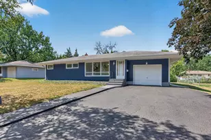 2833 Farrington St, Roseville, MN 55113 - Photo 1