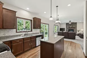 10548 Noble Cir N, Brooklyn Park, MN 55443 - Photo 13