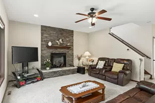 10548 Noble Cir N, Brooklyn Park, MN 55443 - Photo 7
