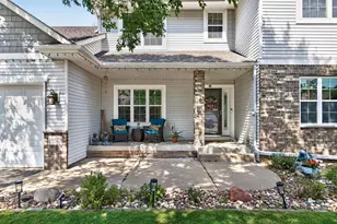 10548 Noble Cir N, Brooklyn Park, MN 55443 - Photo 5