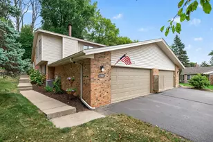 4501 Redwood Cir, Minnetonka, MN 55345 - Photo 35