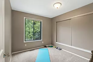 4501 Redwood Cir, Minnetonka, MN 55345 - Photo 29