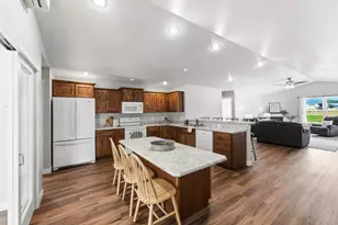 357 Old Glory Dr NE, Alexandria, MN 56308 - Photo 13