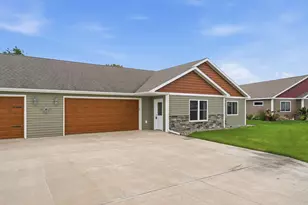 357 Old Glory Dr NE, Alexandria, MN 56308 - Photo 3