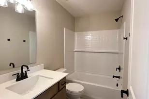 1664 Lund Wy, Shakopee, MN 55379 - Photo 13