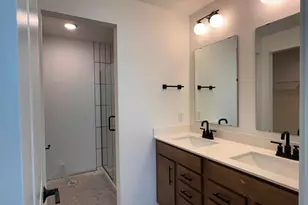 1652 Lund Wy, Shakopee, MN 55379 - Photo 9