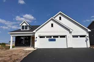 1649 Lund Wy, Shakopee, MN 55379 - Photo 3