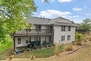 4165 Hilltop Point, Eagan, MN 55123 - Photo 3