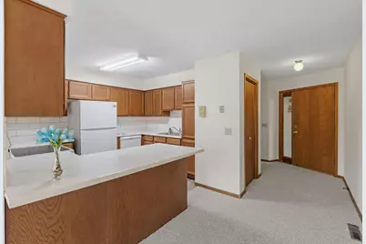 4165 Hilltop Point #204, Eagan, MN 55123 - Photo 7
