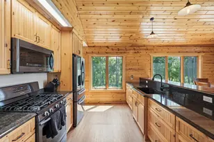 1131 Broken Arrow Rd, Hudson, WI 54016 - Photo 7