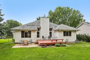 961 Coneflower Ct, Eagan, MN 55123 - Photo 35